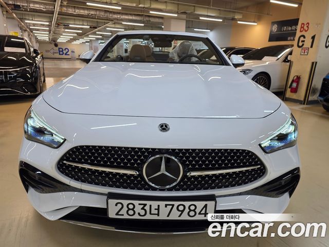 Mercedes-Benz CLE-Class (C236) CLE450 4MATIC Cabriolet 2024 — фото 2