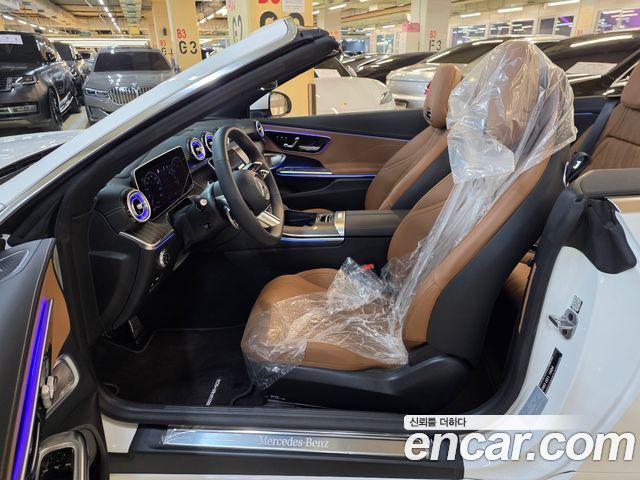 Mercedes-Benz CLE-Class (C236) CLE450 4MATIC Cabriolet 2024 — фото 11