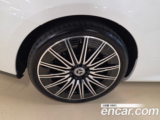 Mercedes-Benz CLE-Class (C236) CLE450 4MATIC Cabriolet 2024 — фото 17
