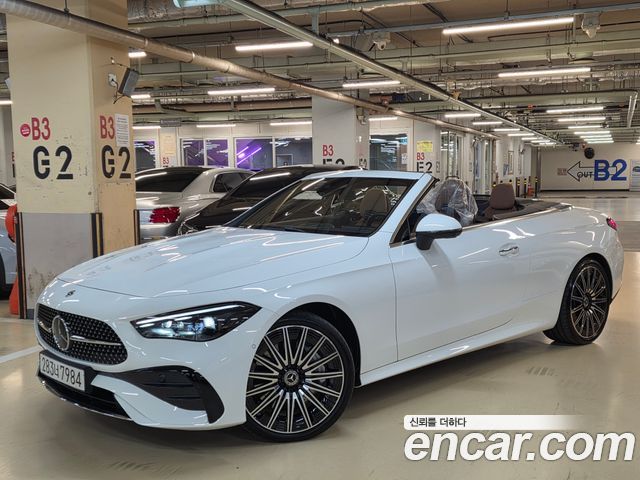 Mercedes-Benz CLE-Class (C236) CLE450 4MATIC Cabriolet 2024 — фото 20
