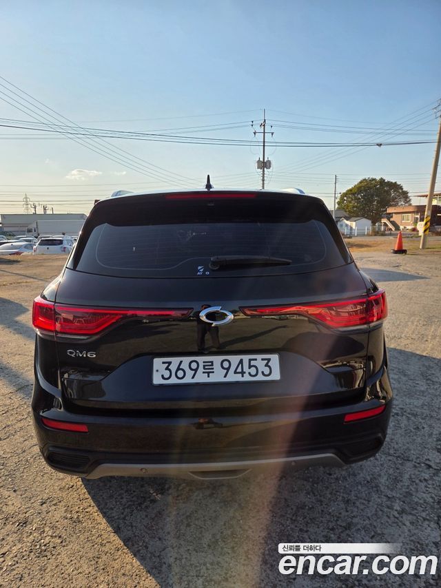 Renault Korea QM6 2.0 LPe LE Signature 2WD 2022 — фото 4