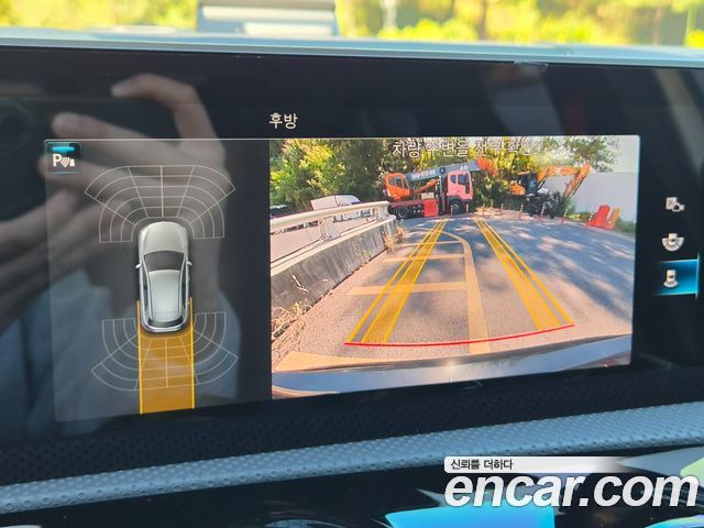 Mercedes-Benz A-Class (W177) AMG A45 4MAITC+ Hatchback 2020 — фото 17