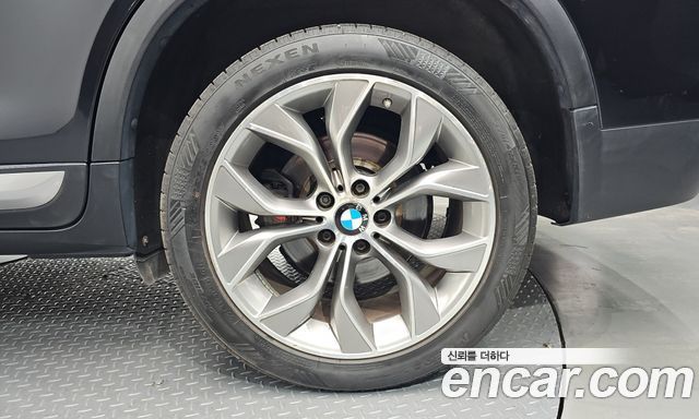 BMW X4 (F26) xDrive20d 2015 — фото 21
