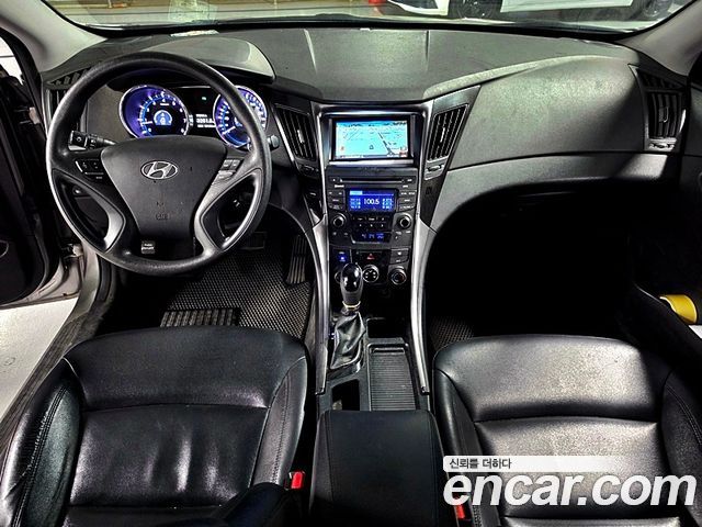 Hyundai Sonata The Brilliant CVVL Style 2013 — фото 19