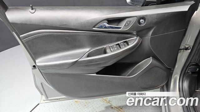 Chevrolet Cruze 1.4 Turbo LTZ 2017 — фото 30