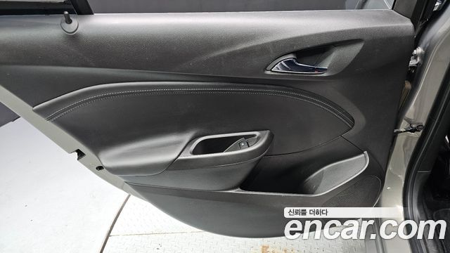 Chevrolet Cruze 1.4 Turbo LTZ 2017 — фото 31