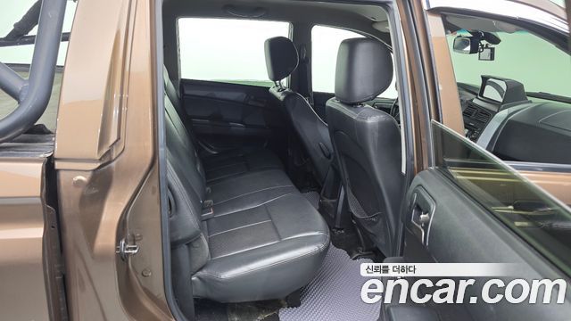 KG Mobility (SsangYong) Korando Sport Extreme 4WD 2016 — фото 12