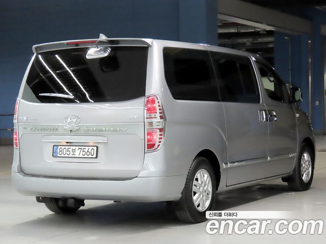 Hyundai Grand Starex Van 5-Seater Modern 2019 — фото 2