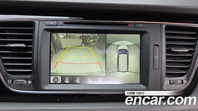 Kia Carnival 9-seater Noblesse 2016 — фото 15