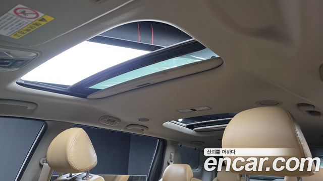 Kia Carnival 9-seater Noblesse 2016 — фото 18
