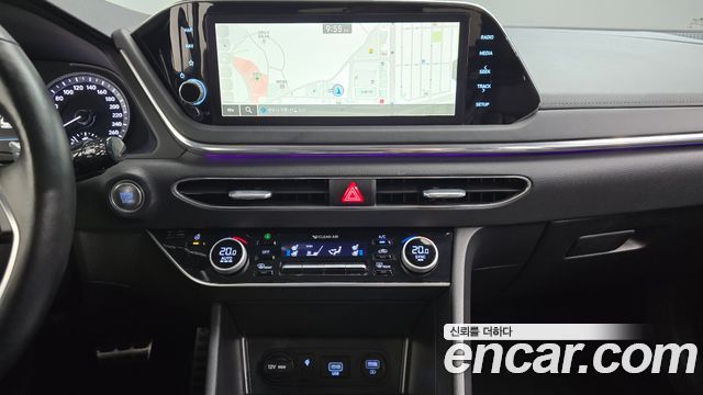 Hyundai Sonata (DN8) 1.6 Turbo Premium Plus 2022 — фото 12