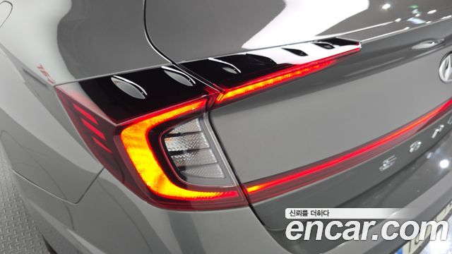 Hyundai Sonata (DN8) 1.6 Turbo Premium Plus 2022 — фото 23
