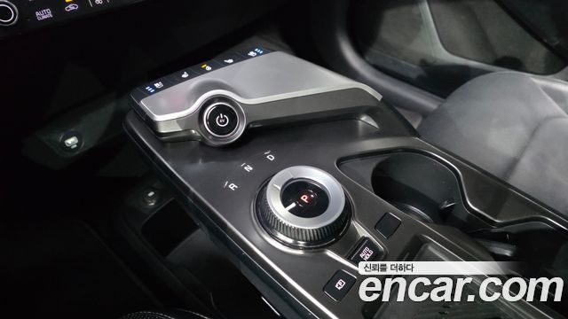 Kia EV6 Standard 4WD Air 2022 — фото 9