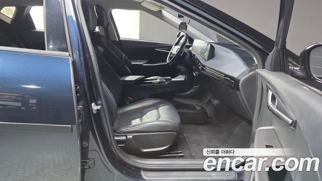 Kia EV6 Standard 4WD Air 2022 — фото 11