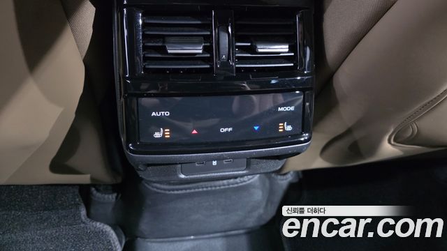 Renault Korea Grand Koleos 1.5 E-TECH Iconic 2WD 2025 — фото 19