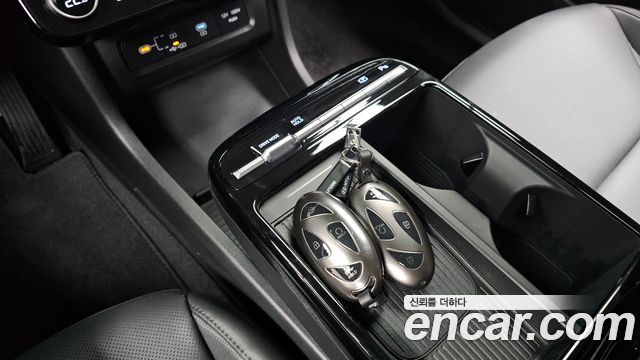 Hyundai Tucson Hybrid (NX4) HEV 1.6 2WD Premium 2025 — фото 17