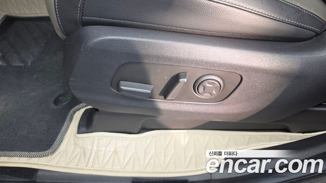 Kia Carnival (IV) HEV 9seater Nobless 2024 — фото 31