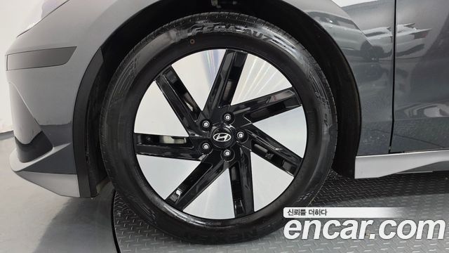Hyundai Ioniq 6 Standard E-Value+ 2025 — фото 5