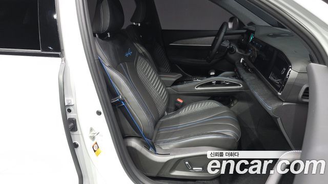 Renault Korea Grand Koleos 1.5 E-TECH Esprit Alphine 2WD 2025 — фото 15