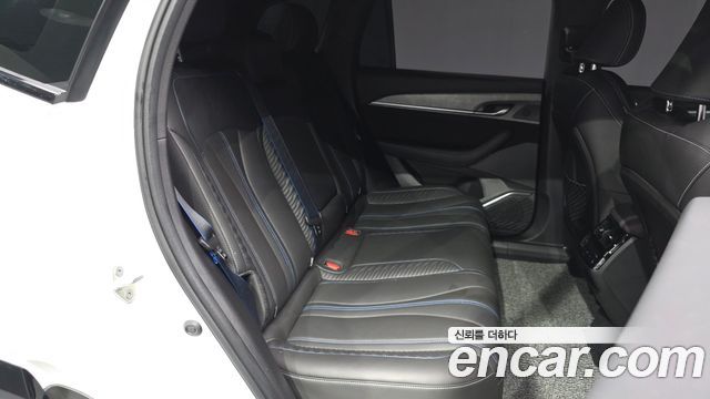 Renault Korea Grand Koleos 1.5 E-TECH Esprit Alphine 2WD 2025 — фото 16