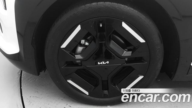 Kia EV3 Long Range 2WD GT Line 2025 — фото 21