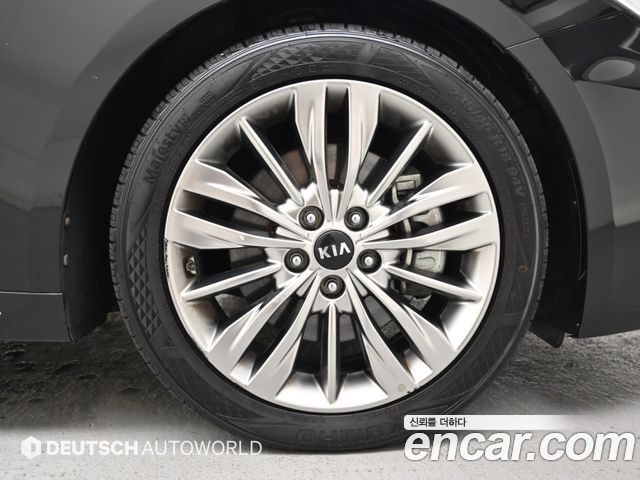 Kia K5 (II) 2.0 Noblesse 2019 — фото 5
