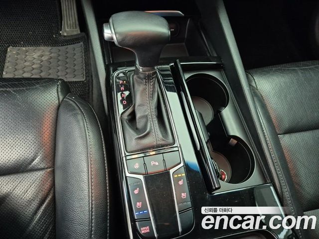 Kia K7 3.0 LPI Luxury (Rental Car) 2016 — фото 9