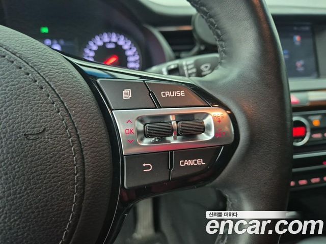 Kia K7 3.0 LPI Luxury (Rental Car) 2016 — фото 18