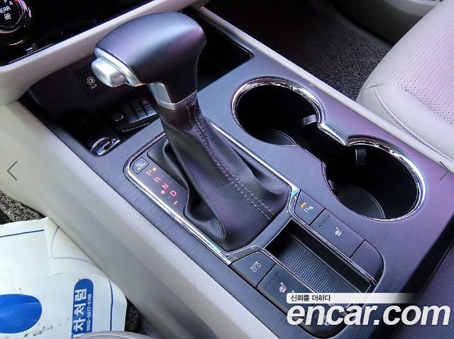 Kia Carnival 9-Seater Luxury 2019 — фото 15
