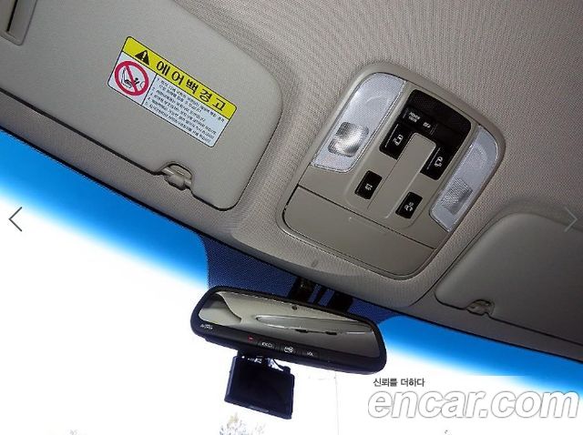 Kia Carnival 9-Seater Luxury 2019 — фото 18