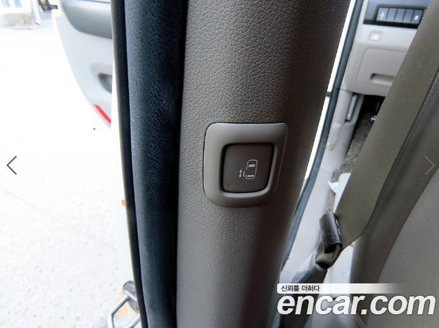 Kia Carnival 9-Seater Luxury 2019 — фото 19