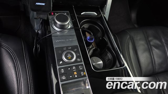 Land Rover Range Rover (IV) 4.4 SDV8 Vogue SE DIESEL 2016 — фото 9