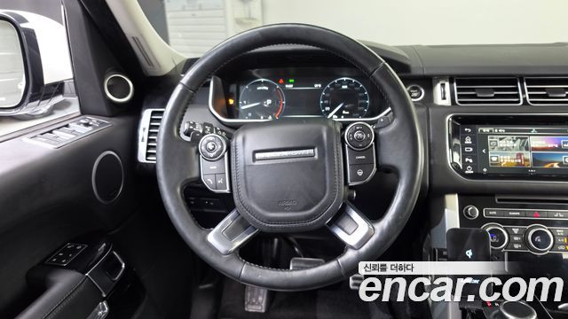Land Rover Range Rover (IV) 4.4 SDV8 Vogue SE DIESEL 2016 — фото 13
