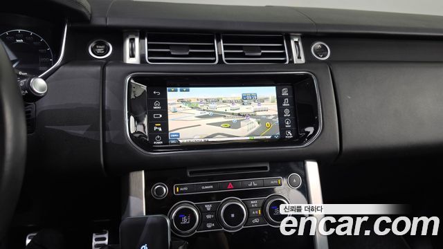 Land Rover Range Rover (IV) 4.4 SDV8 Vogue SE DIESEL 2016 — фото 14
