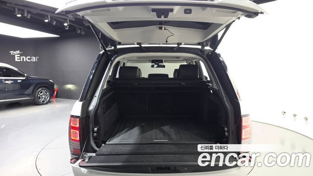 Land Rover Range Rover (IV) 4.4 SDV8 Vogue SE DIESEL 2016 — фото 20