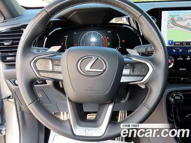 Lexus NX450h+ (II) F-Sport 2025 — фото 8