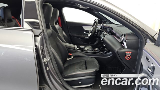Mercedes-Benz CLA-Class (C118) AMG CLA 45 S 4MATIC+ 2020 — фото 11