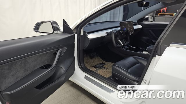 Tesla Model 3 Standard Range Plue RWD 2020 — фото 10