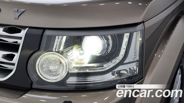 Land Rover Discovery 4 3.0 SDV6 HSE 2015 — фото 22