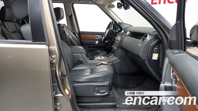 Land Rover Discovery 4 3.0 SDV6 HSE 2015 — фото 26