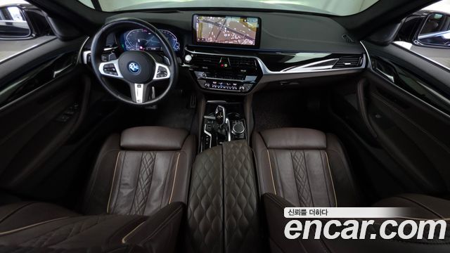 BMW 5 Series (G30) 530e M Sport 2022 — фото 7