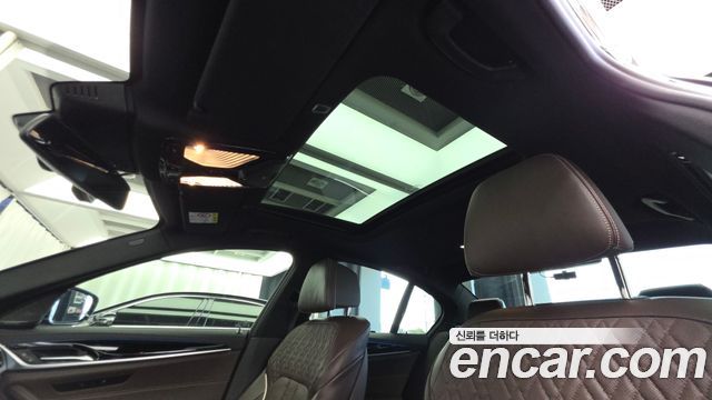BMW 5 Series (G30) 530e M Sport 2022 — фото 18