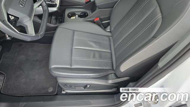 Audi Q4 e-tron (F4) 40 2023 — фото 19