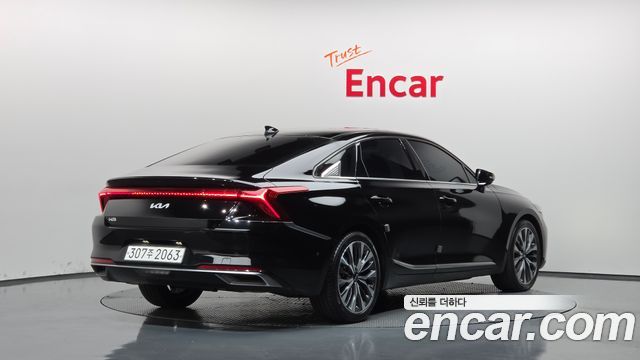 Kia K8 2.5 Gasoline 2WD Signature 2023 — фото 2