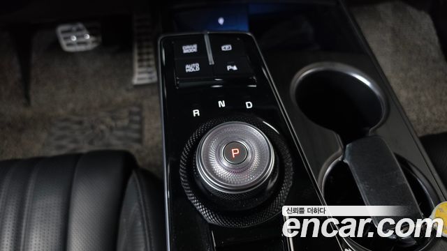 Kia K8 2.5 Gasoline 2WD Signature 2023 — фото 9