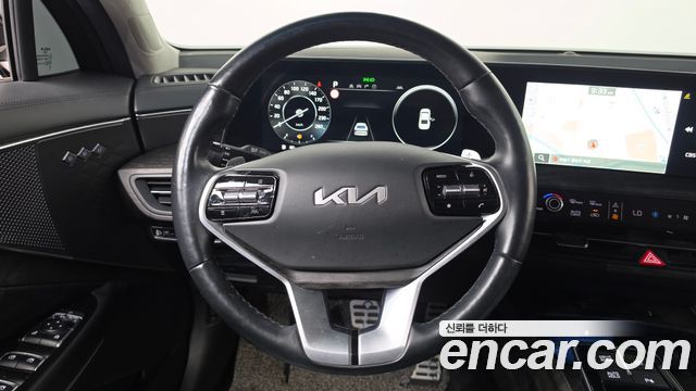 Kia K8 2.5 Gasoline 2WD Signature 2023 — фото 13