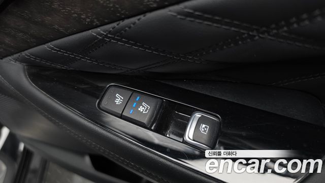 Kia K8 2.5 Gasoline 2WD Signature 2023 — фото 28
