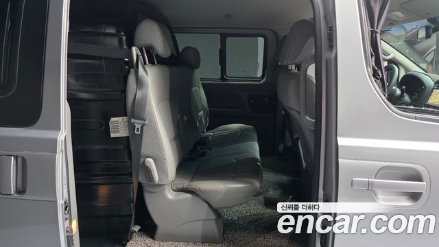 Hyundai Grand Starex 5-Seater VAN CVX Luxury 2015 — фото 11