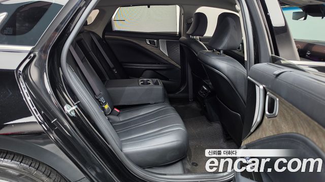Kia K8 2.5 Gasoline 2WD Noblesse 2023 — фото 11