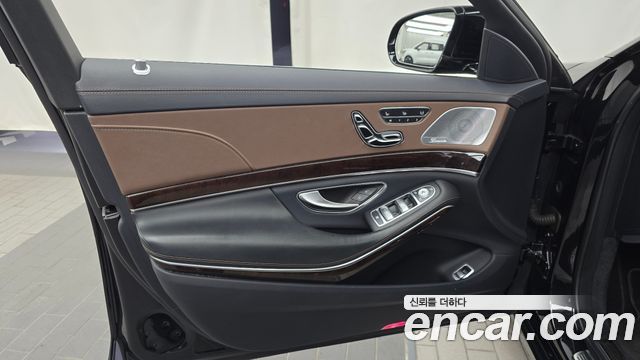 Mercedes-Benz S-Class (W222) S560L 4MATIC 2020 — фото 30